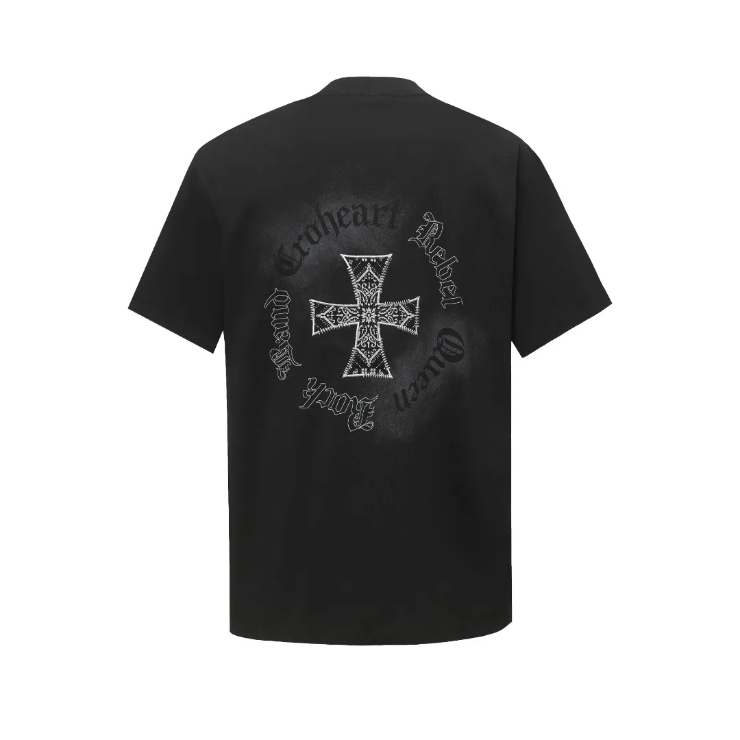 P180 Chrome Hearts] Fabric: 100% cotton Chrome Hearts* Chrome Hearts uses 300g double yarn fabric, 1*1 Solona rib, imported digital white ink front and rear direct injection superimposed printing patch embroidery process, more advanced, loose version, same style for men and women Color: Black White Size: XS S M L